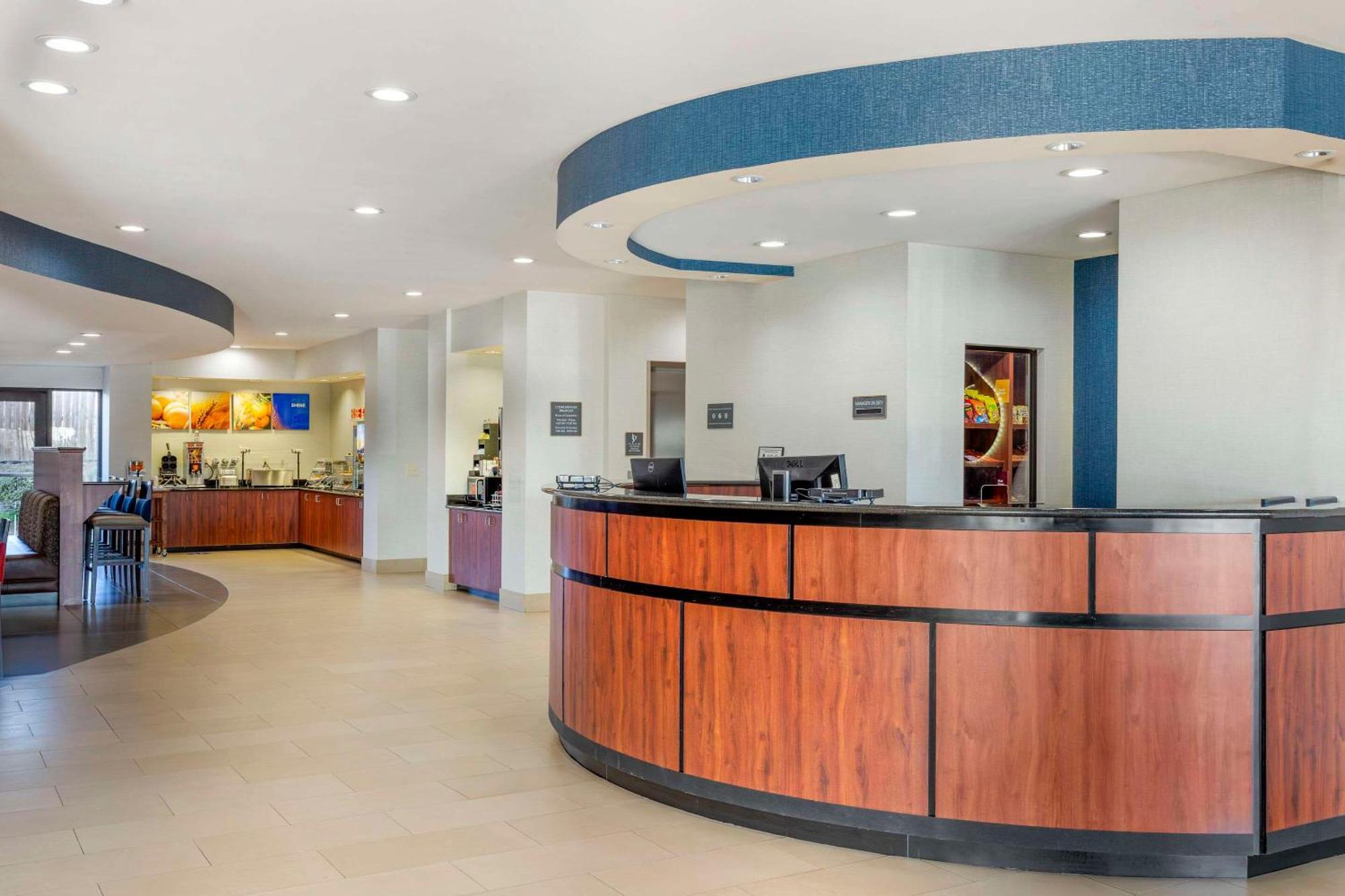 Comfort Suites Whitsett - Greensboro East Dış mekan fotoğraf
