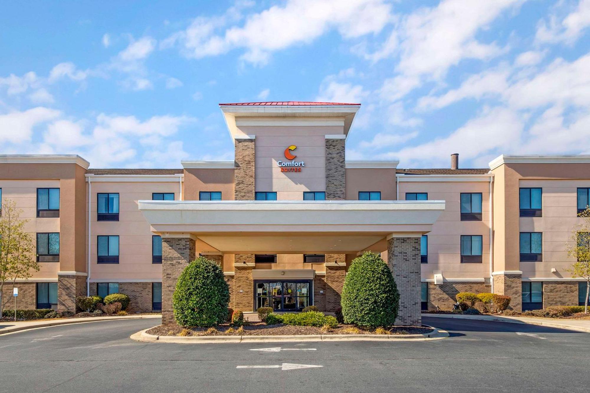 Comfort Suites Whitsett - Greensboro East Dış mekan fotoğraf
