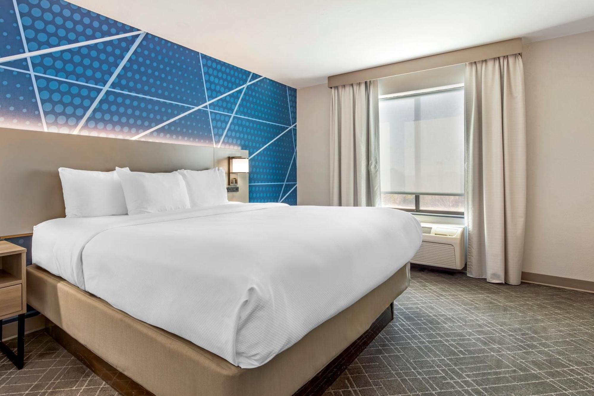 Comfort Suites Whitsett - Greensboro East Dış mekan fotoğraf