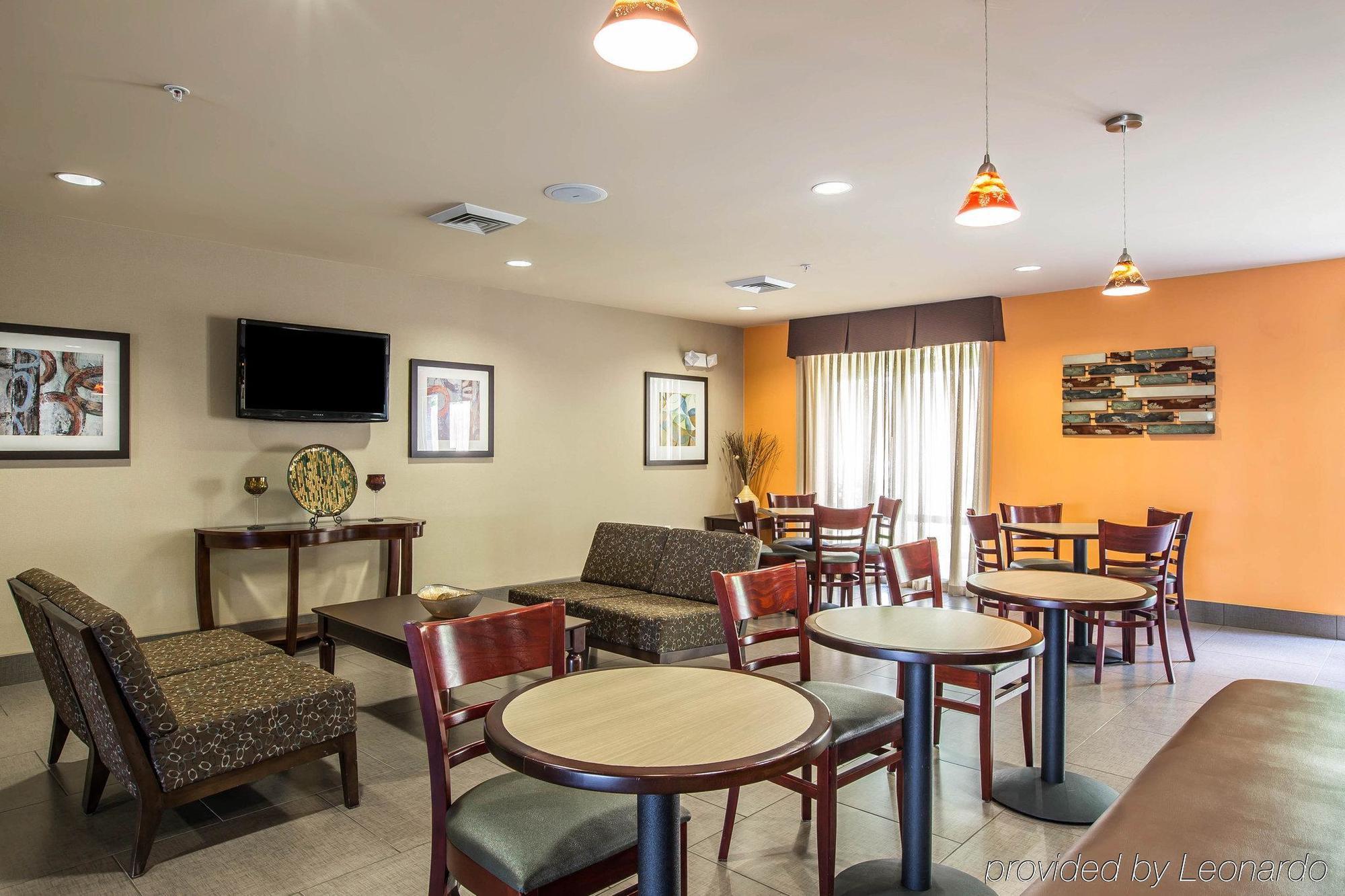 Comfort Suites Whitsett - Greensboro East Dış mekan fotoğraf
