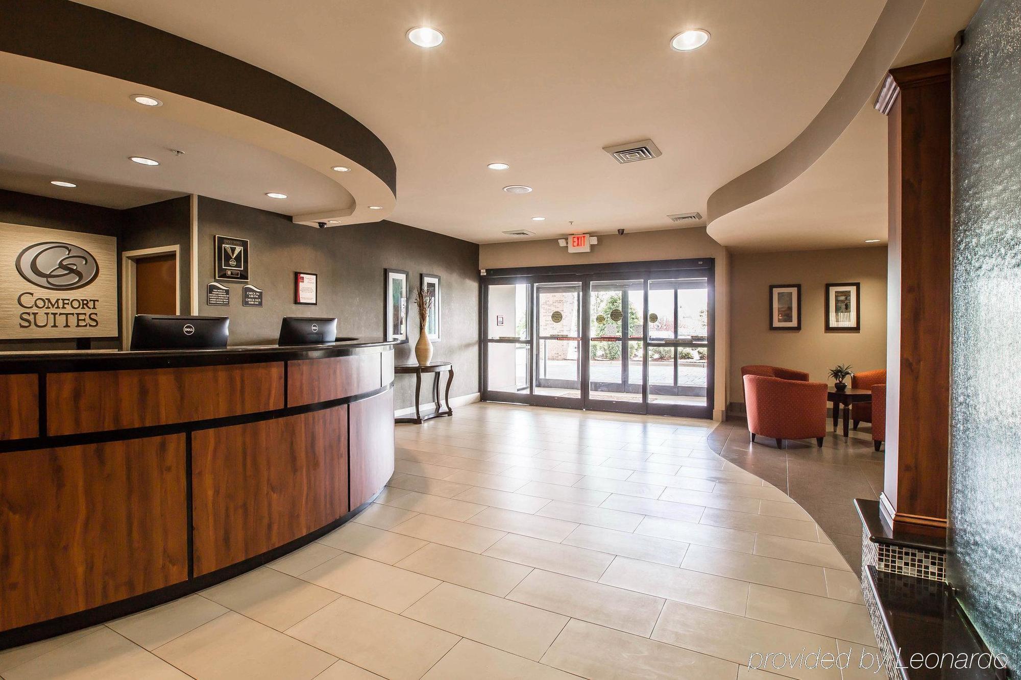Comfort Suites Whitsett - Greensboro East Dış mekan fotoğraf