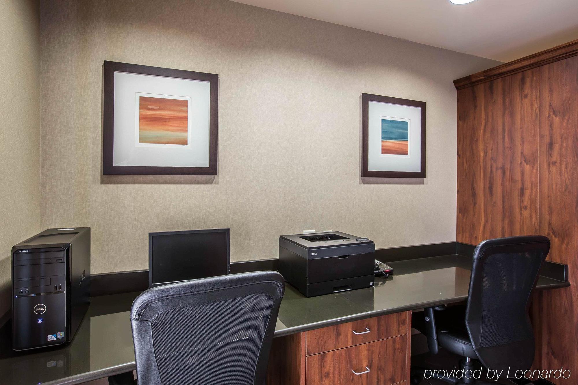 Comfort Suites Whitsett - Greensboro East Dış mekan fotoğraf